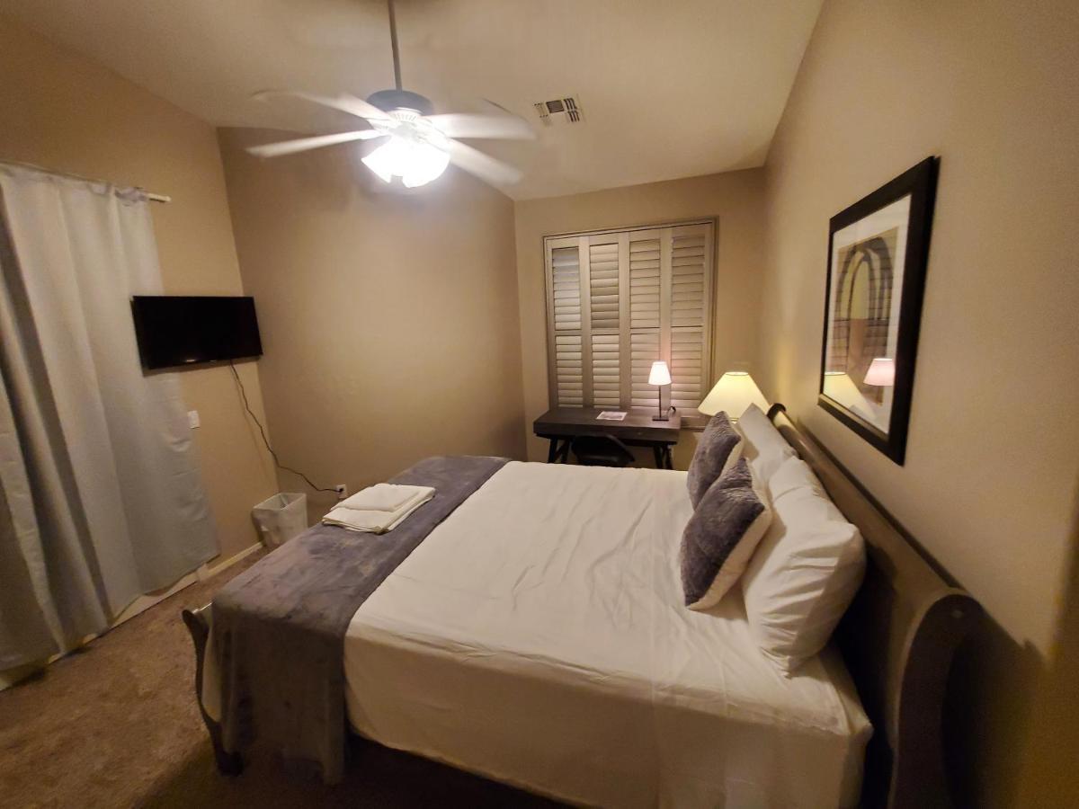 Phoenix II Minutes To Airport And Downtown 外观 照片