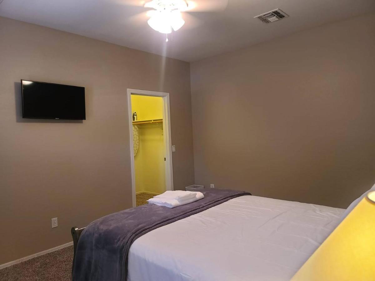 Phoenix II Minutes To Airport And Downtown 外观 照片